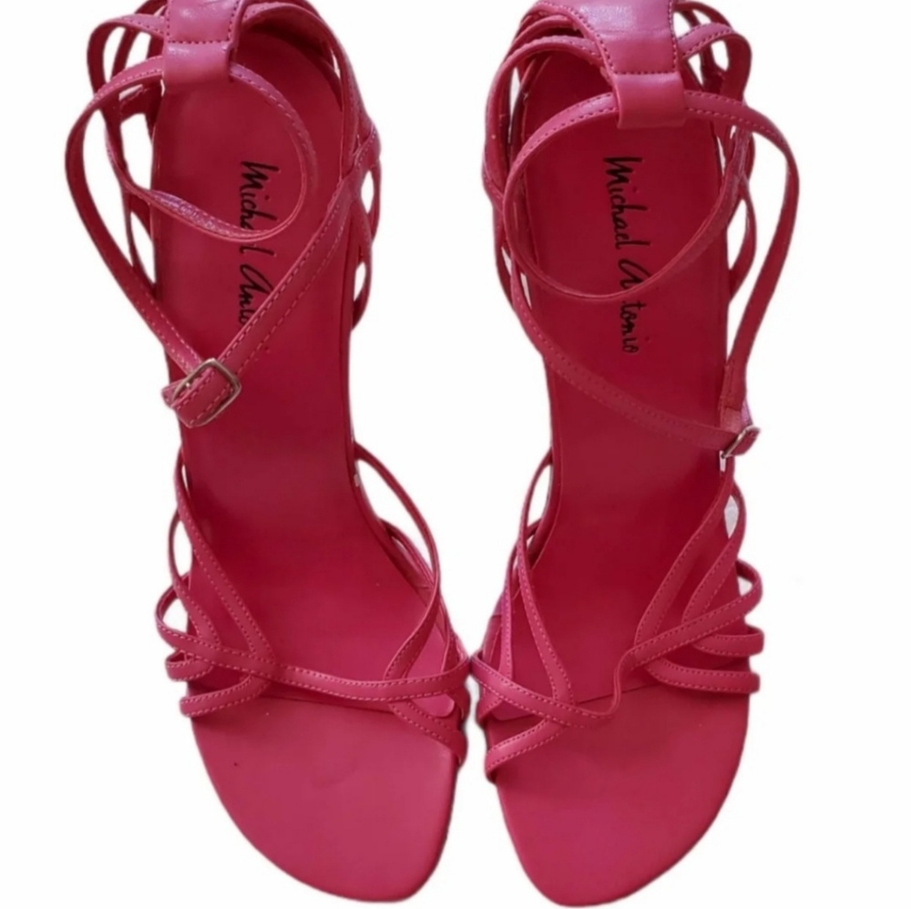 Michael Antonio Heels